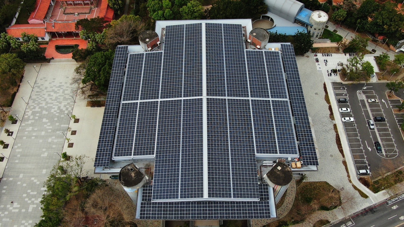 新竹市立體育館-927.59kWp